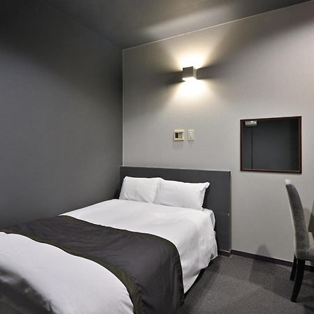Wakayama Urban Hotel Buitenkant foto