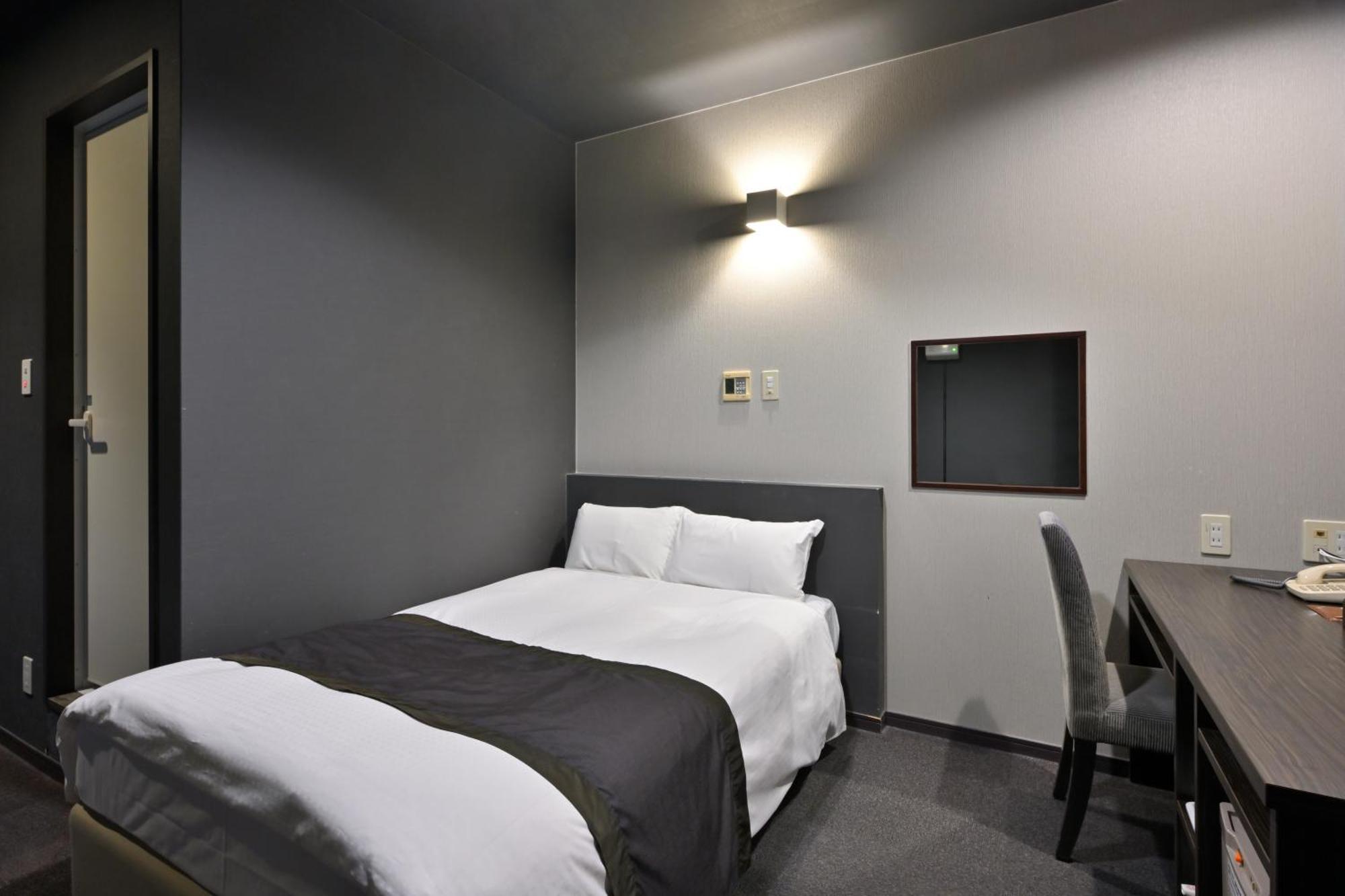 Wakayama Urban Hotel Buitenkant foto
